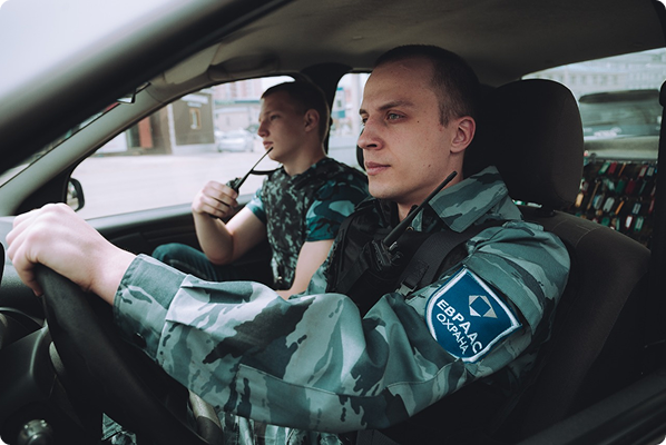 Профессионально подготовленные охранники
